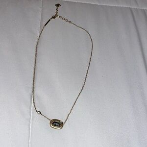 Kendra Scott necklace